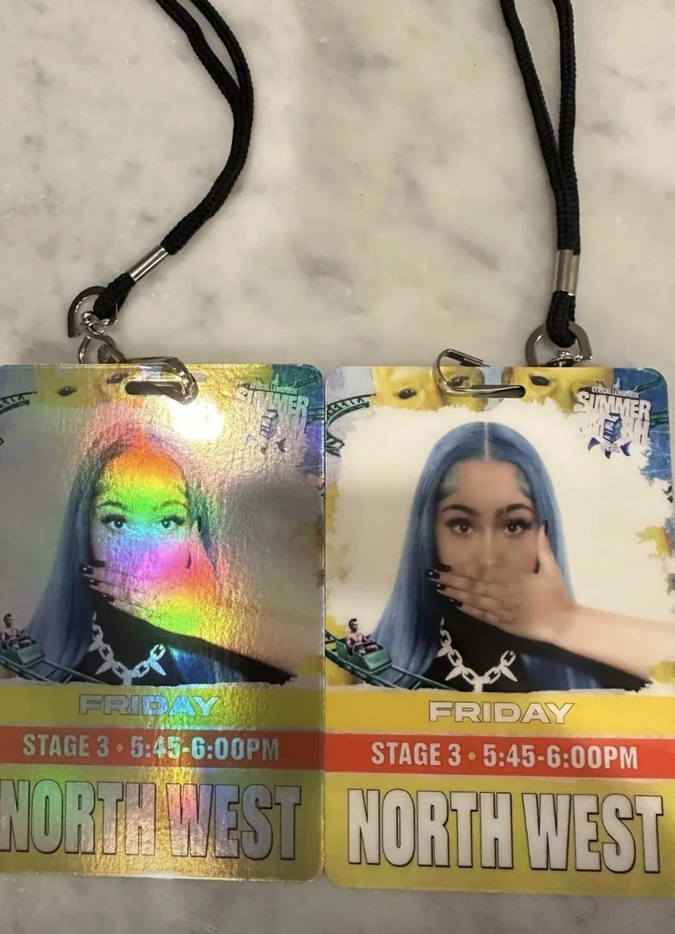 Passes de acesso aos bastidores para a apresentação da banda North West no festival — Foto: Reprodução/Instagram