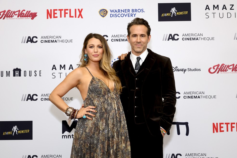 Blake Lively e Ryan Reynolds no American Cinematheque Awards — Foto: Getty Images for American Cinematheque