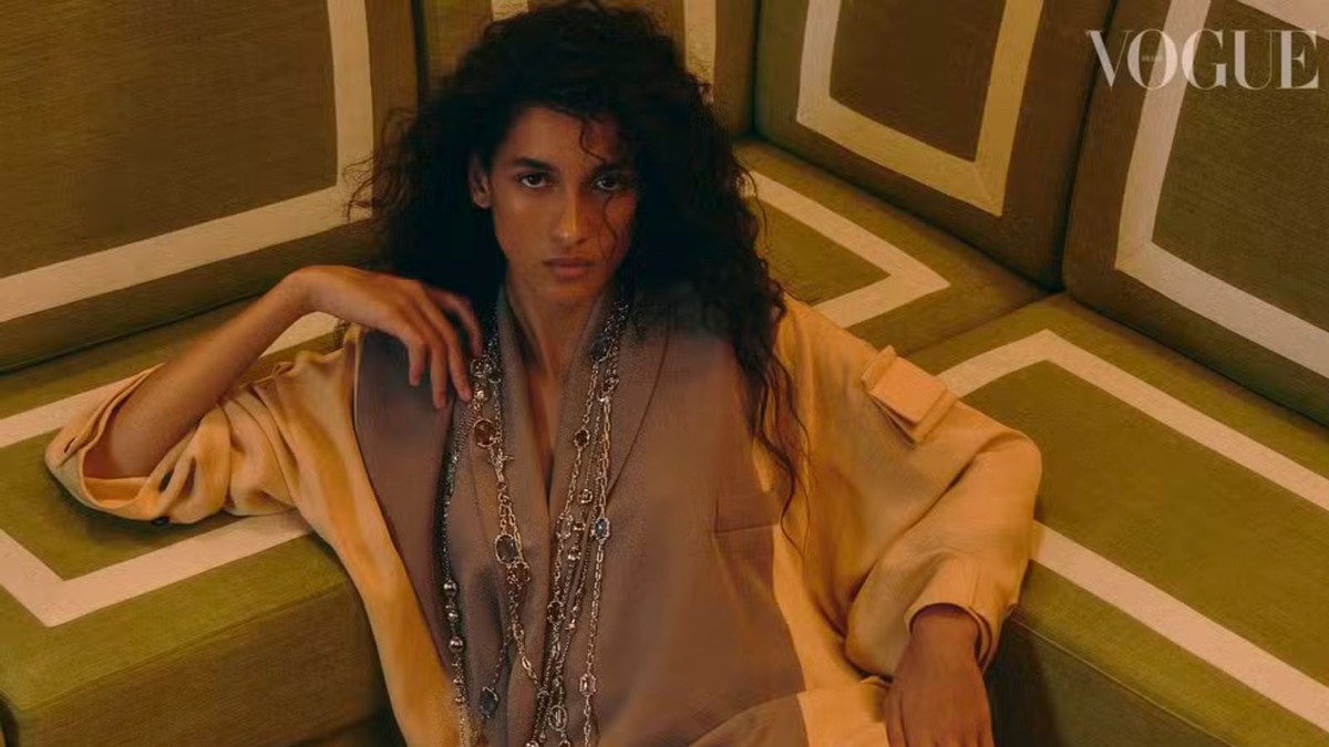 Livre, leve, e celebrando o legado de Louis Vuitton: um zoom no