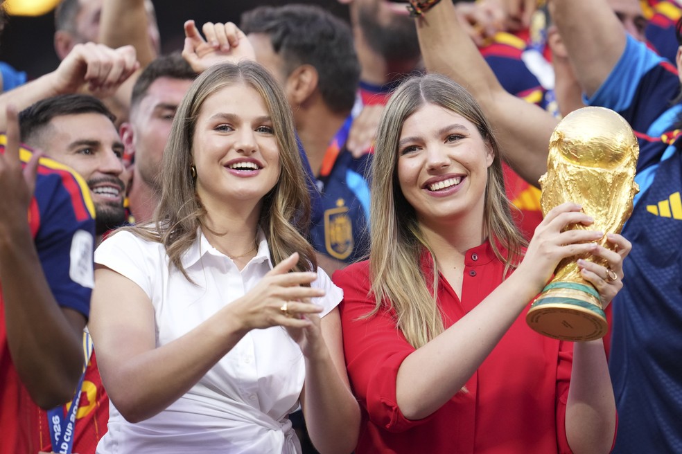 Princesa Leonor e Infanta Sofia — Foto: Getty Images