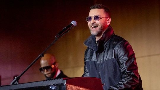 Justin Timberlake se arrepende de antiga mania de beatbox e pede perdão aos fãs