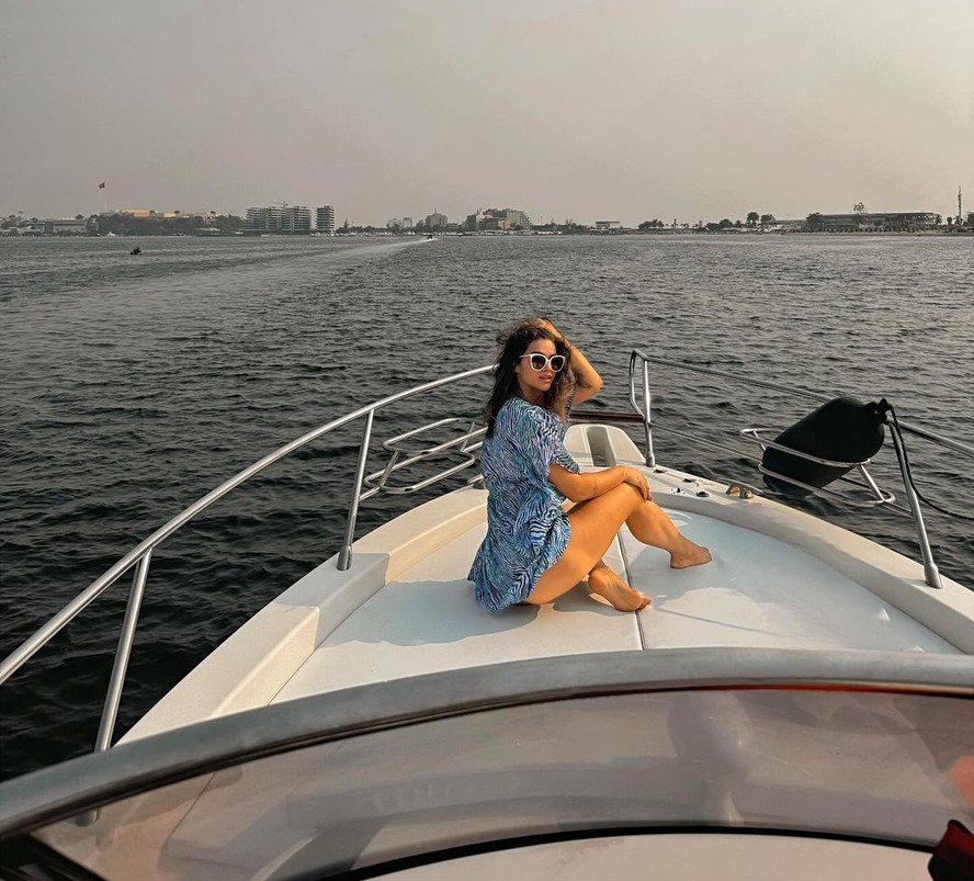 Kelly Key aproveita passeio de barco com a família: 'Um domingo ...