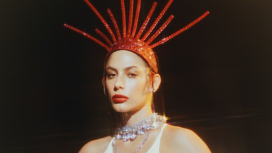 Mari Gonzalez vira Deusa da Lua para o Baile da Vogue 2023