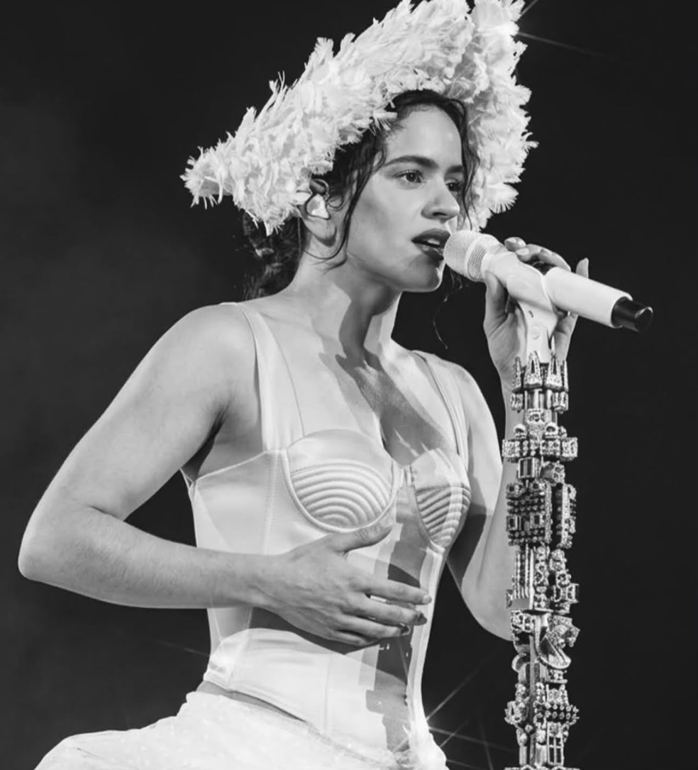 Rosalía posta no Brasil — Foto: Reprodução/Instagram