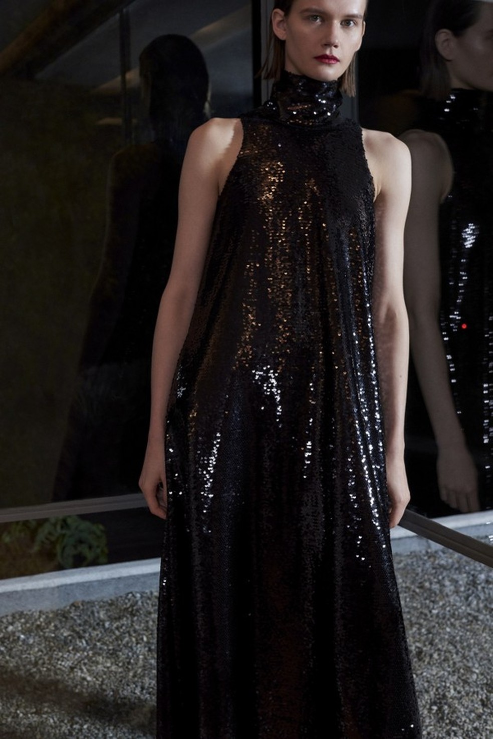Como aderir ao novo look brilhante de paetês de acordo com o pre-fall 2019