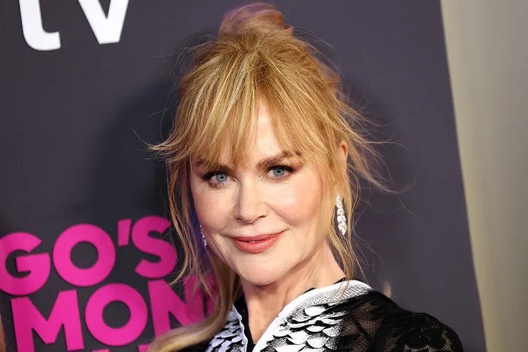 Nicole Kidman aposta em novo visual com franja e rouba a cena em tapete vermelho de estreia de nova série