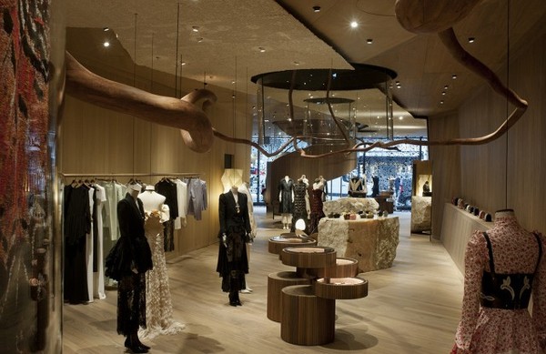 Alexander best sale mcqueen loja