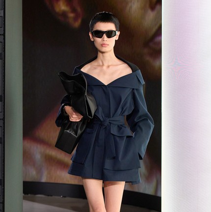 Alaïa | Paris | Verão 2027 — Foto: Launchmetrics Spotlight