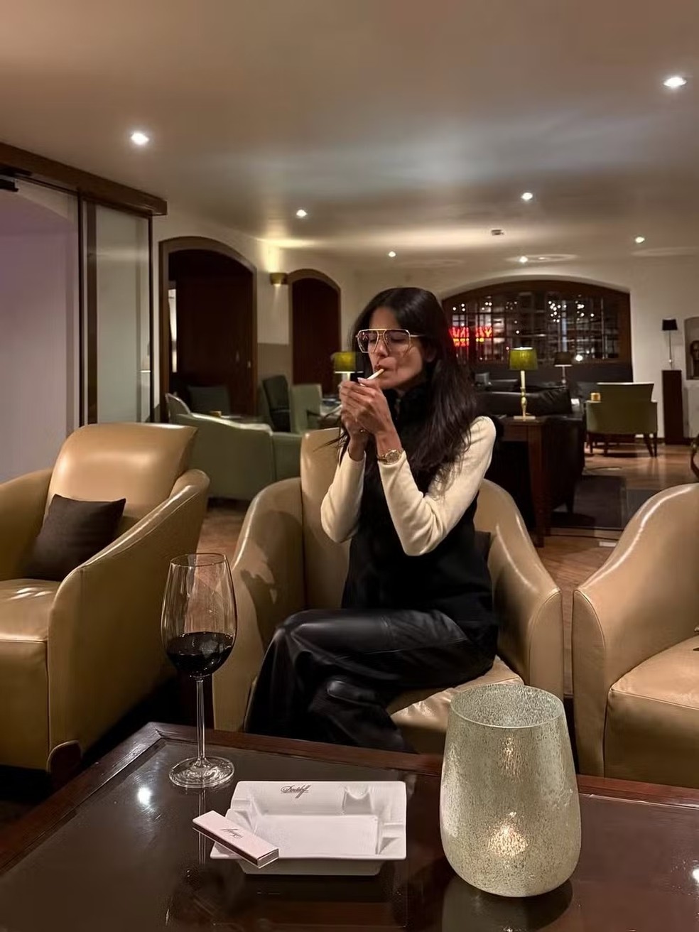 Anttónia posta fotos na Suíça — Foto: Reprodução/Instagram