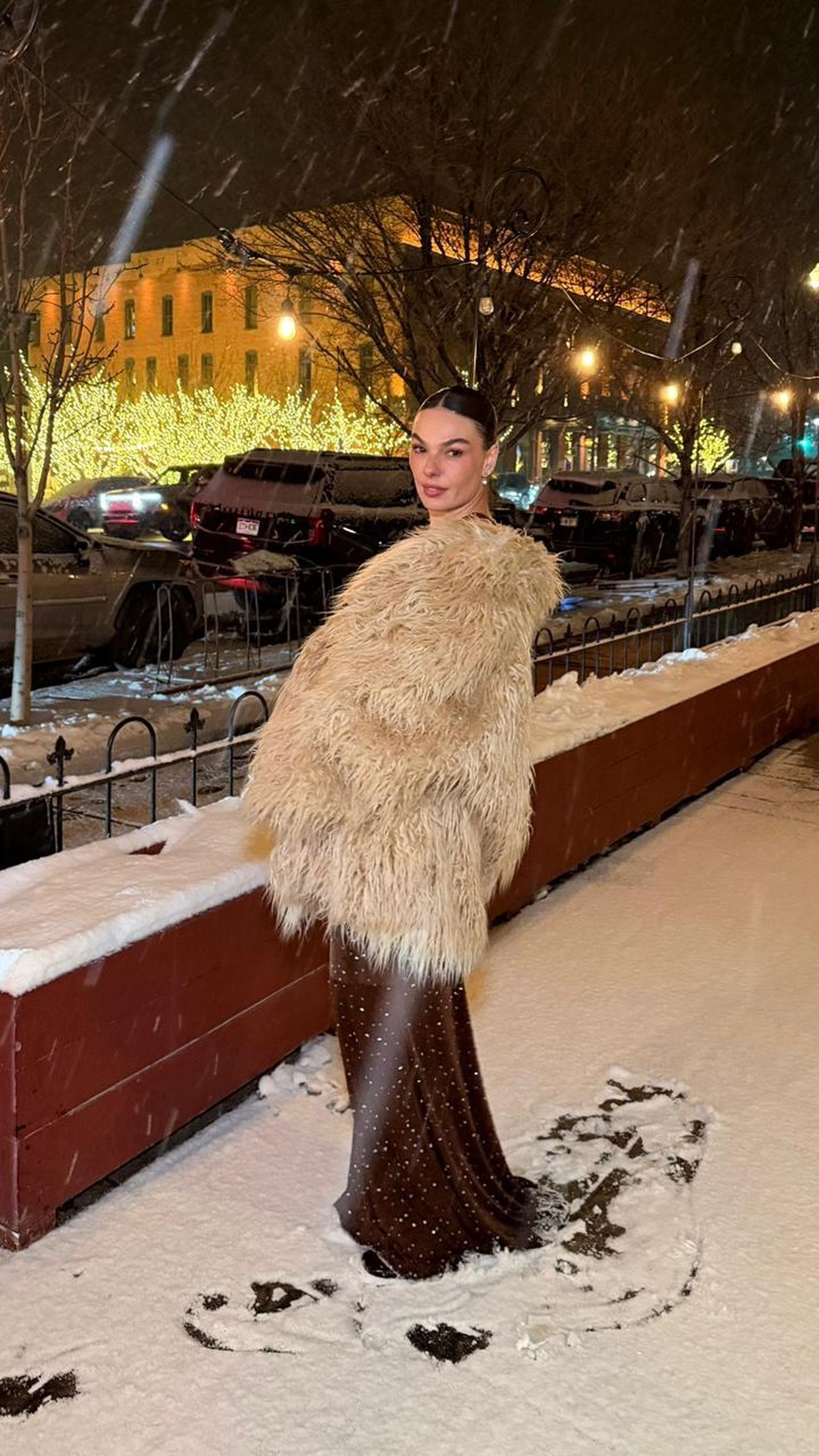 Isis Valverde celebra aniversário de 39 anos em família na neve — Foto: Divulgação/Isis Valverde