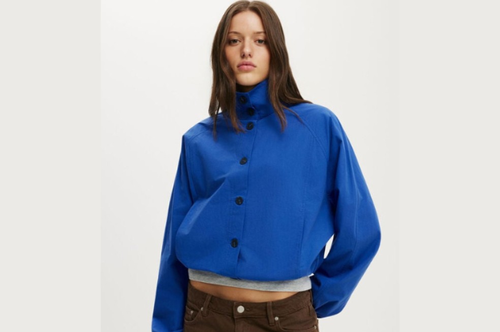 Jaqueta Arlen Spray, da Cotton On - Preço sugerido: R$ 349,90 — Foto: Reprodução