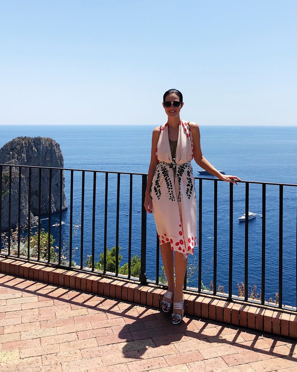 Vic Ceridono em Capri — Foto: Instagram
