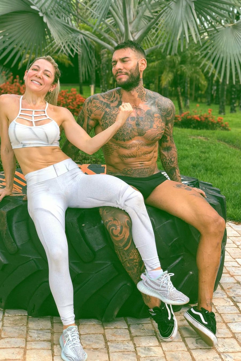 Karina diz não ter ciúmes de Lucas Lucco: tenho muitas noras |  Celebridades | Vogue