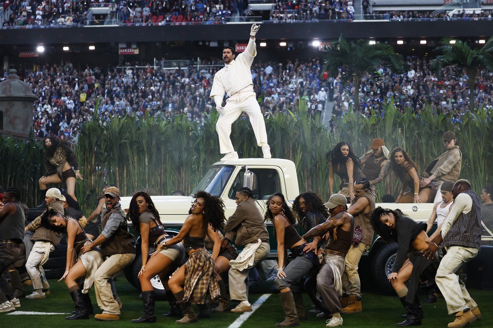 Bad Bunny no Super Bowl — Foto: Getty Images