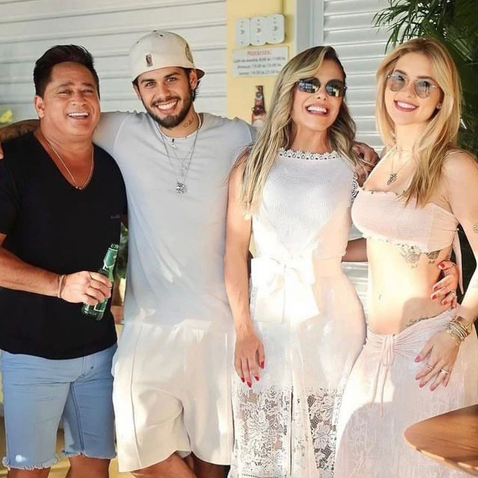 Leonardo, Zé Felipe, Poliana e Virginia — Foto: Reprodução/Instagram