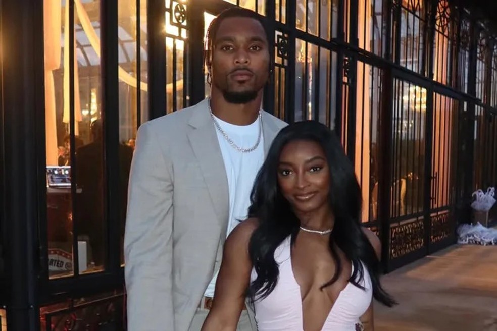 Simone Biles e Jonathan Owens — Foto: Reprodução/Instagram