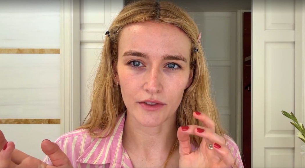 A intensa transformação de Sarah Pidgeon para viver Carolyn Bessette em 