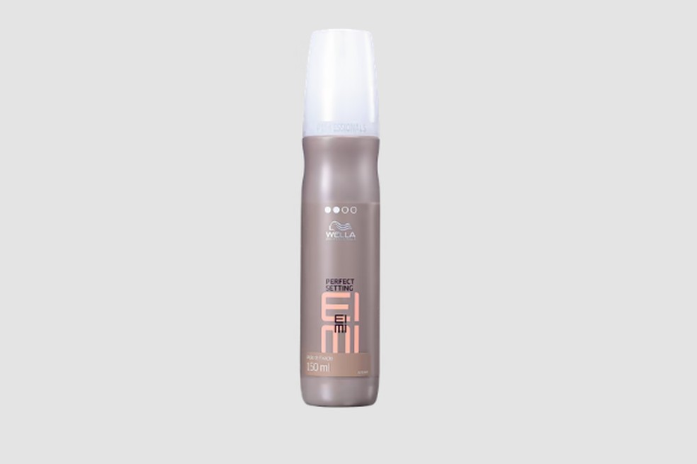 Loção de fixação EIMI Perfect Setting, da  Wella Professionals  - Preço sugerido: R$ 104,31 — Foto: Reprodução