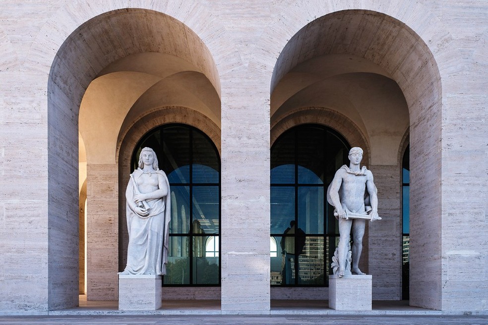 Fendi muda sua sede para o hist rico Palazzo della Civilt