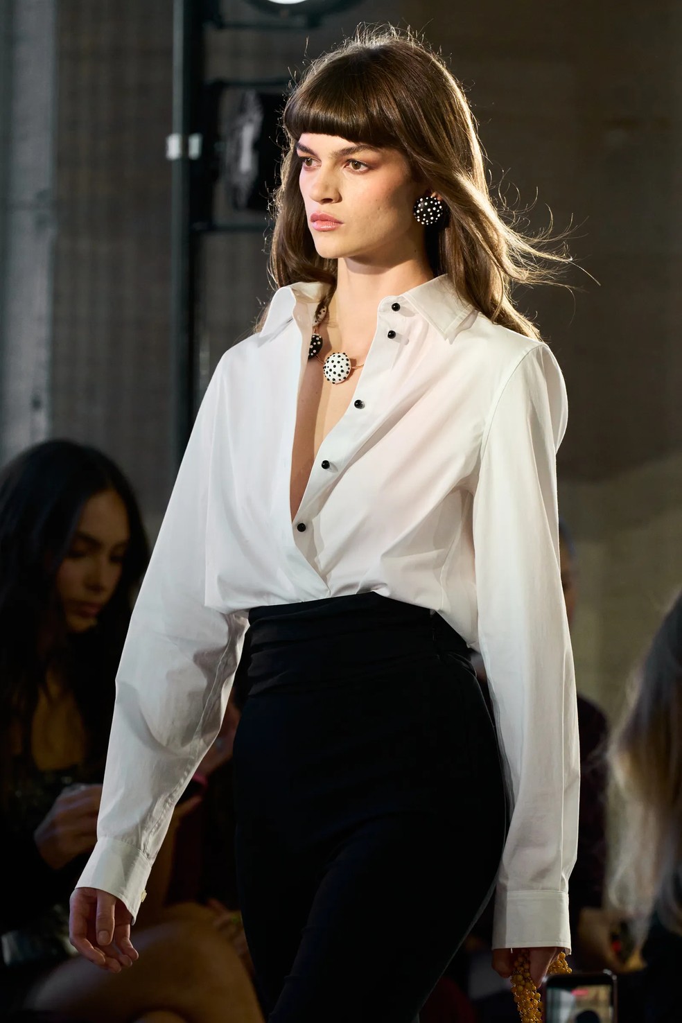Desfile verão 2027 Carolina Herrera — Foto: Armando Grillo; Luca Zanoni / Gorunway.com