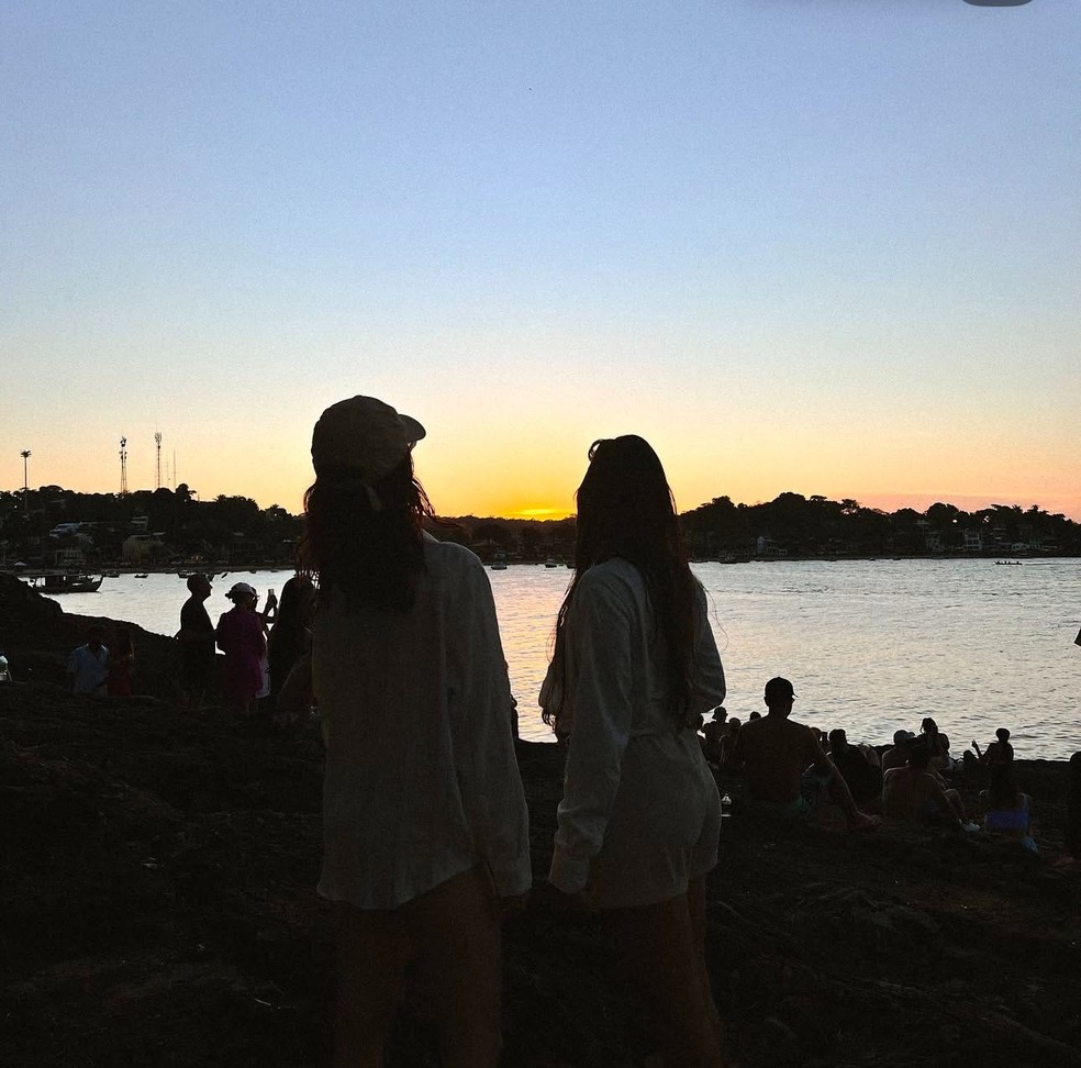 Sophia Abrahão posa com Sergio Malheiros na Bahia — Foto: Reprodução/Instagram