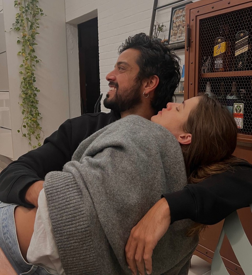 Rodrigo Simas exibe dump dos últimos dias: 'Aleatório'