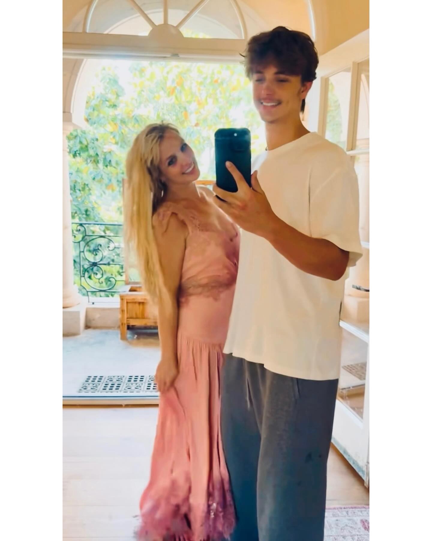 Britney Spears publica mensagem misteriosa após aceitar acordo em caso de direção sob efeito de álcool
