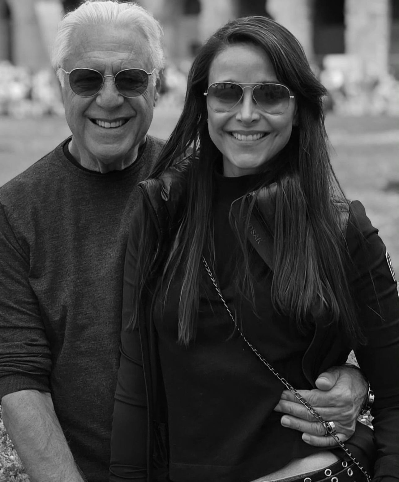 Antonio Fagundes se derrete pela esposa, Alexandra Martins