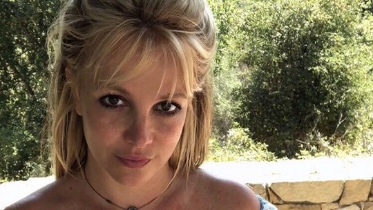 Após tutela de 13 anos, Britney Spears anuncia fim da carreira 