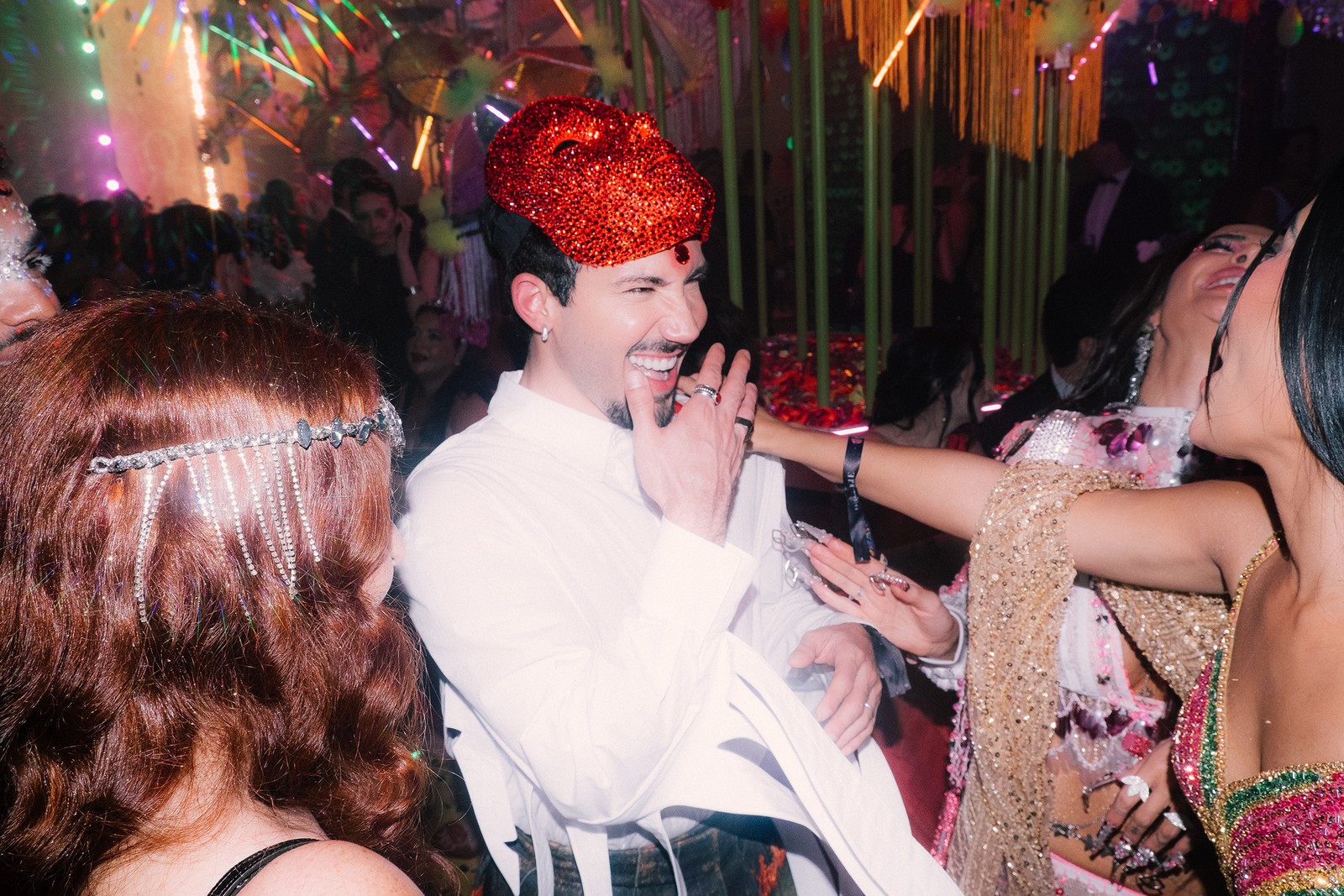 Um giro pela pista do Baile da Vogue 2026, pelo olhar de Tiago Zani — Foto: Tiago Zani