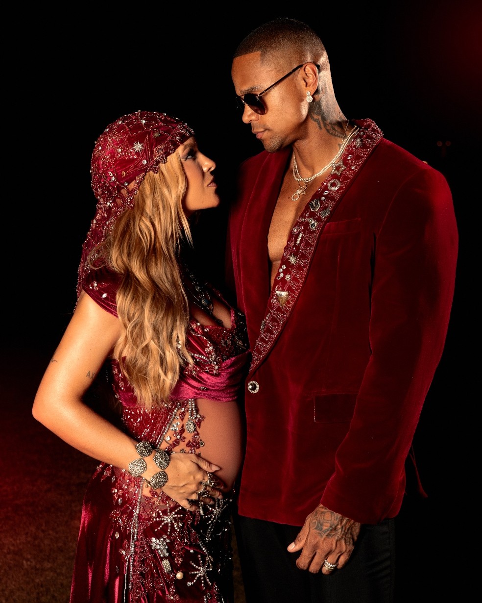 Lore Improta e Leo Santana para a Noite da Aclamação — Foto: Yago Mesquitta