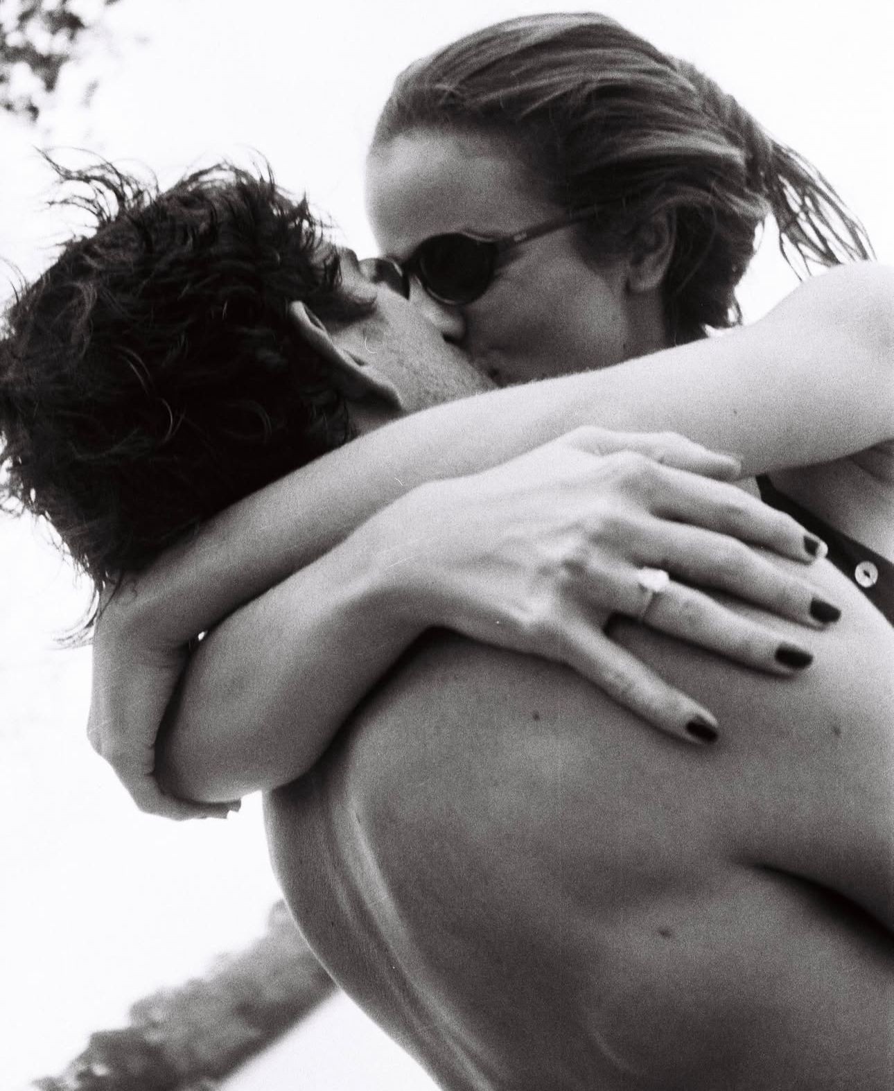 Giulia Be abre álbum de estadia na Jamaica com Conor Kennedy