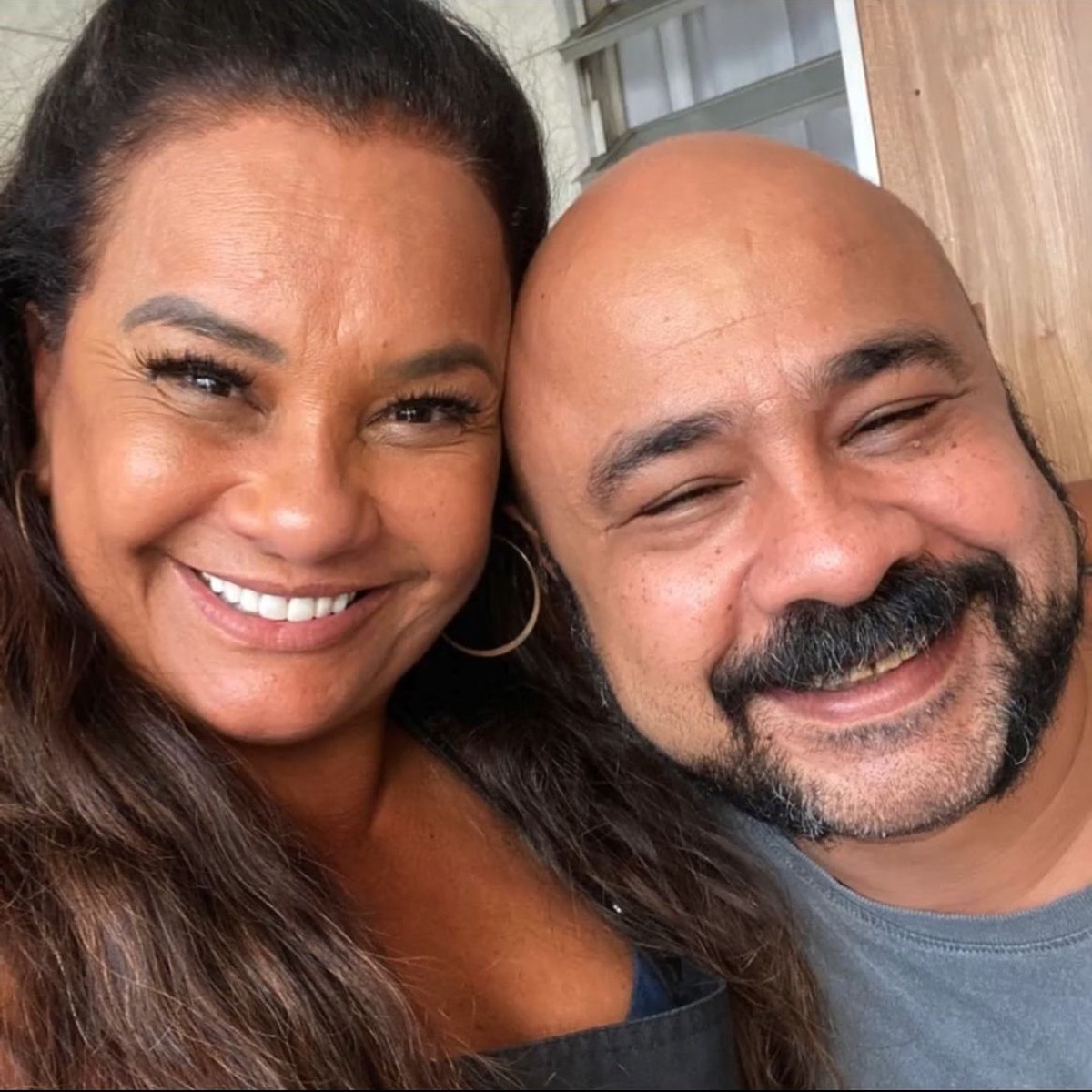 solange-couto-posta-foto-com-filho-mais-velho-para-lembrar-anivers-rio