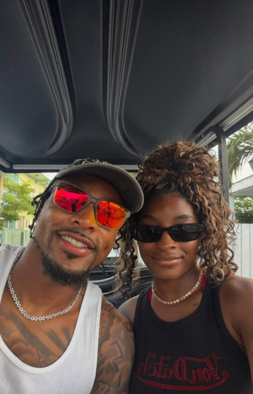 Simone Biles e Jonathan Owens — Foto: Reprodução/Instagram