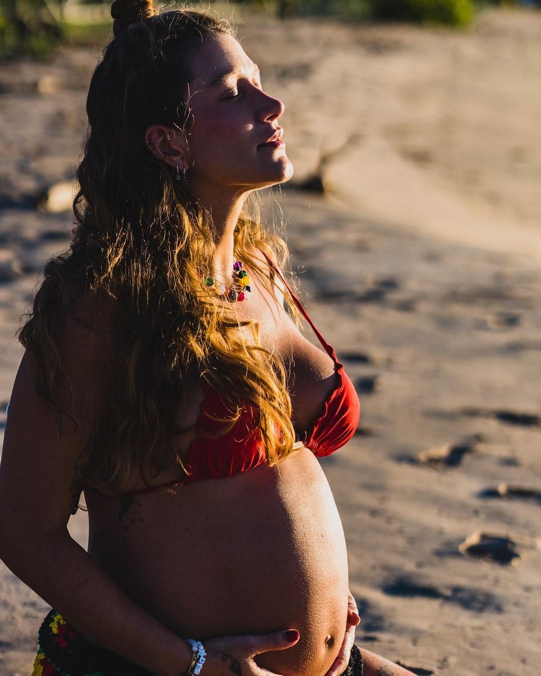 Gabriela Pugliesi - A influenciadora fitness anunciou em maio que estava grávida do primeiro filho, fruto de seu relacionamento com Tulio Dek. O bebê se chamará Lion.