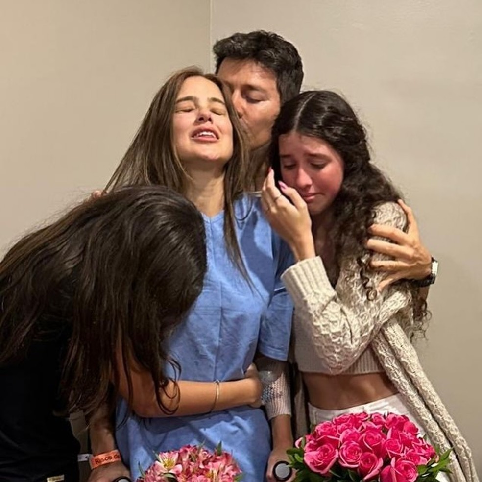 Vera Viel celebra dois anos em remissão de câncer às vésperas dos 51 anos — Foto: Reprodução/Instagram