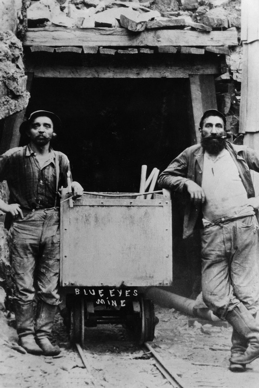 Mineradores com jeans Levis (Foto: Getty Images) — Foto: Vogue