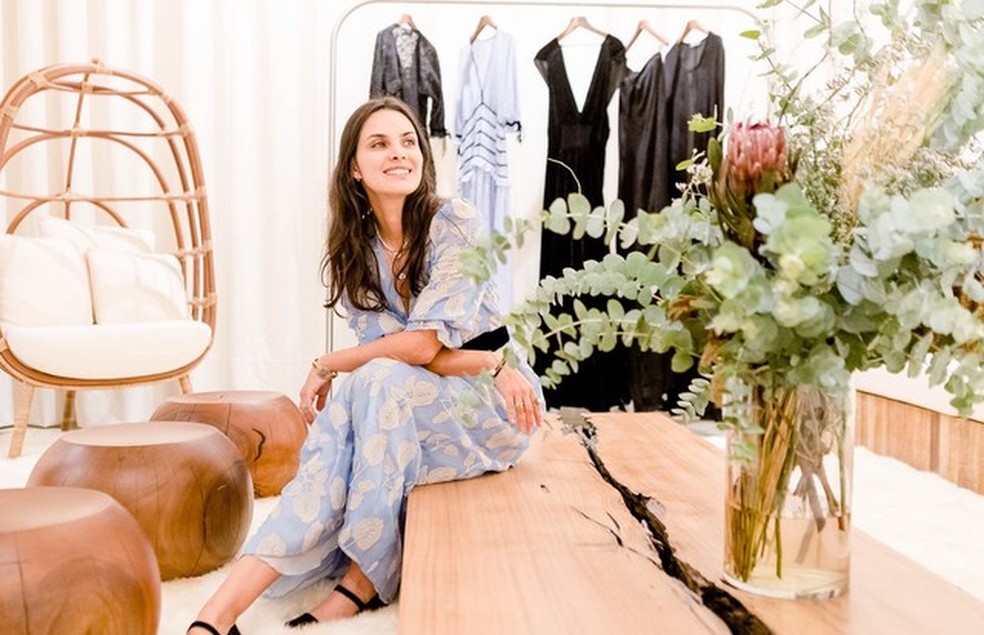 Cris Barros em sua nova loja no Shopping Leblon (Foto: Divulgação) — Foto: Vogue