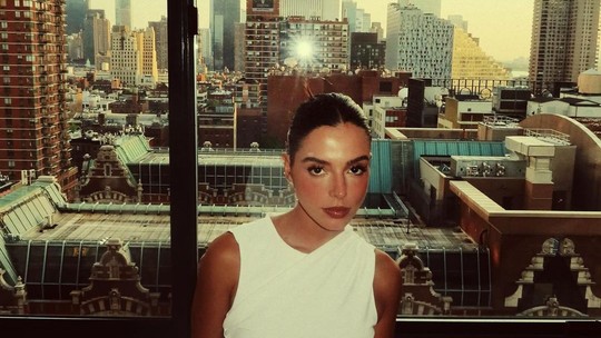 Giovanna Lancellotti abre álbum de fotos de viagem em Nova York 