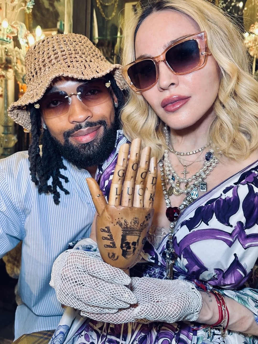 "Madonna exibe álbum de fotos da comemoração de seus 67 anos — Foto: Reprodução/Instagram
