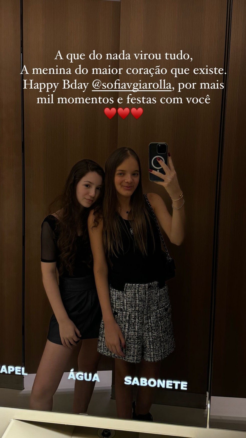 Rafa Justus tira o curativo e mostra resultado de rinoplastia em foto ...