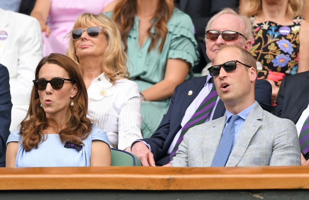 Kate Middleton torce durante final masculina de Wimbledon(Foto: Getty Images) — Foto: Vogue