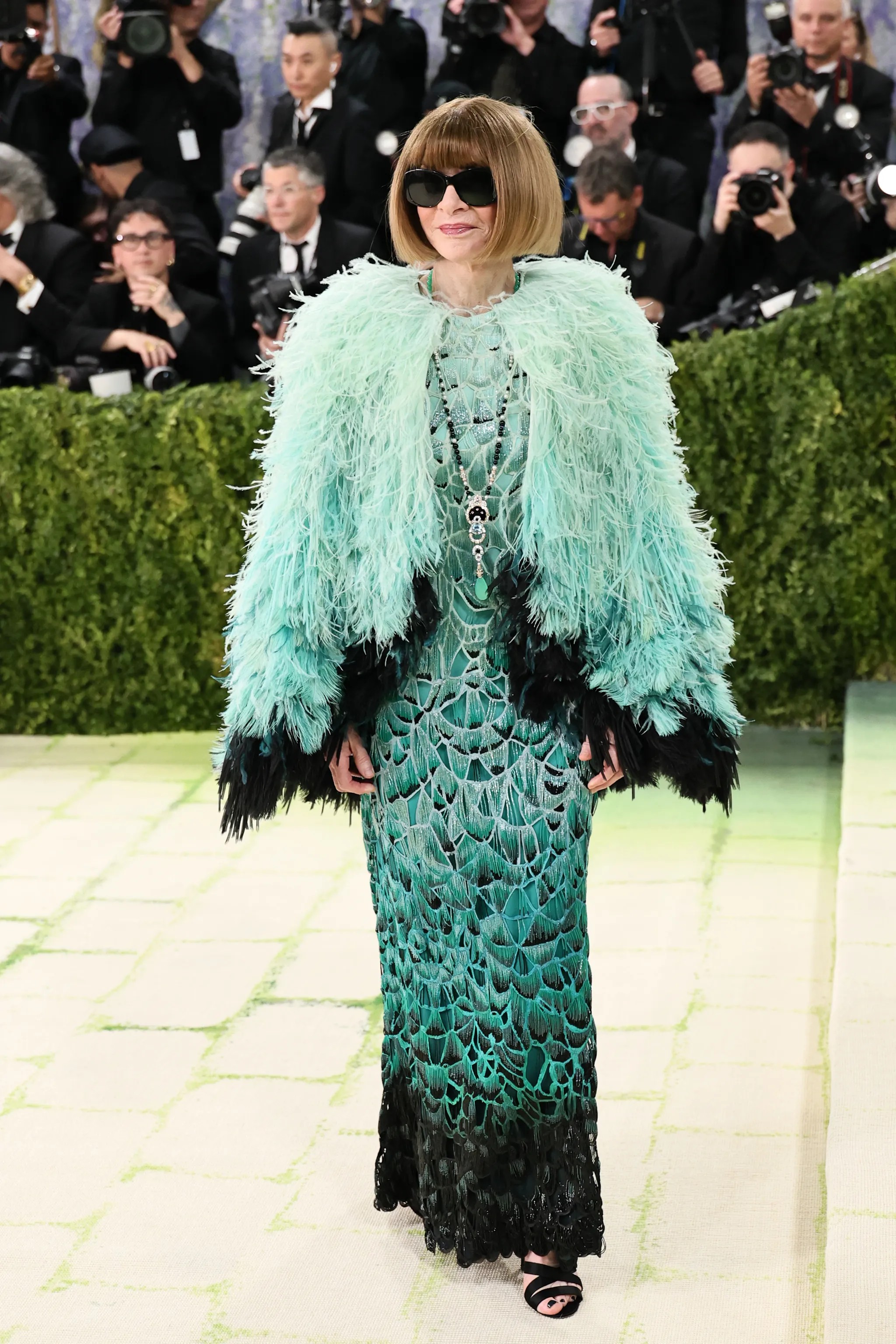 Anna Wintour elege alta-costura Chanel para o Met Gala 2026