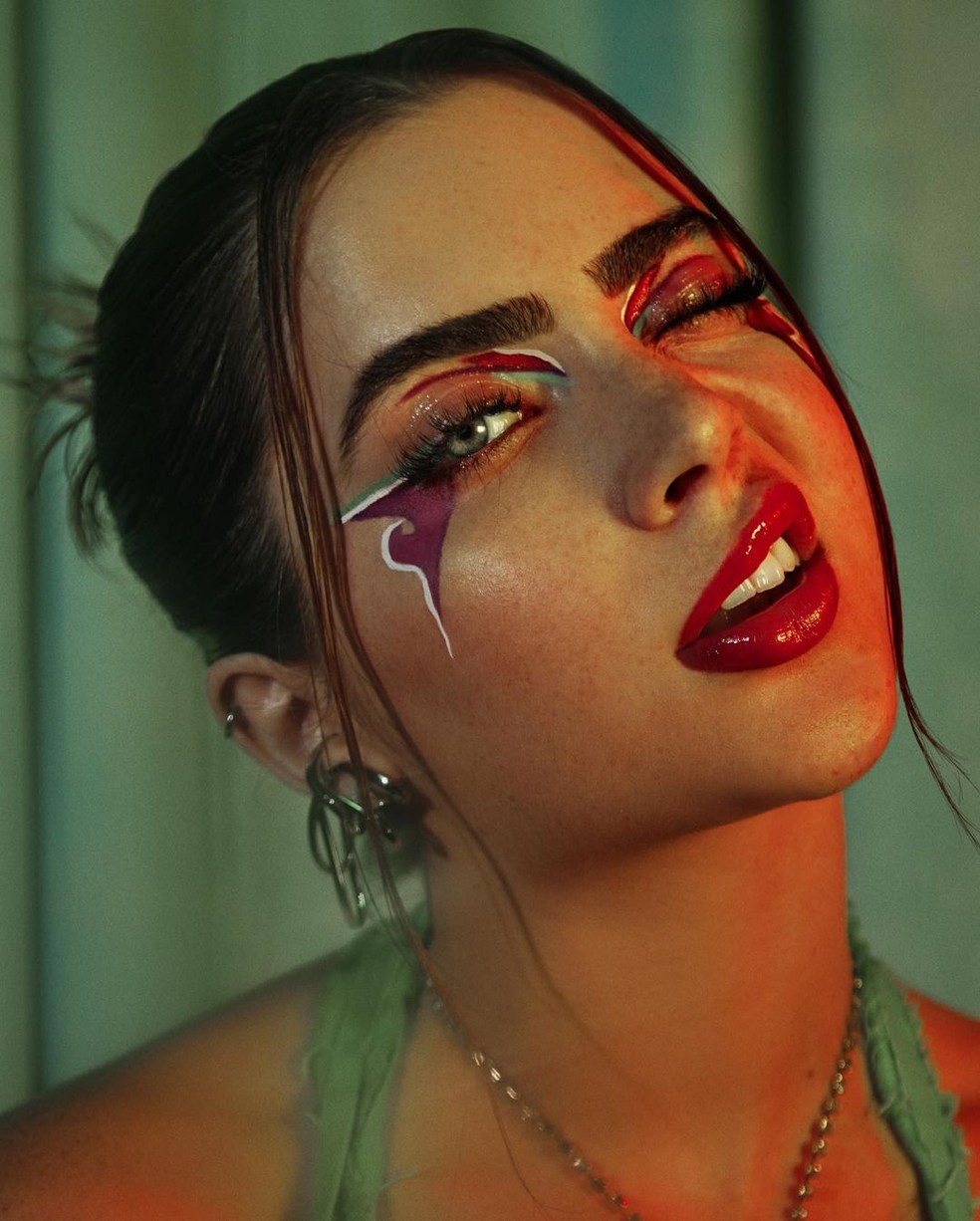 Inspiração de maquiagem para o Carnaval — Foto: Instagram