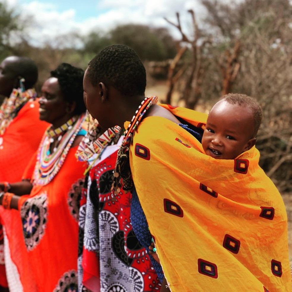 Comunidade local da África (Foto: Arquivo pessoal) — Foto: Vogue