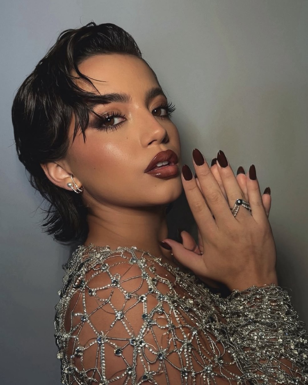 Isabela Merced — Foto: @isabelamerced