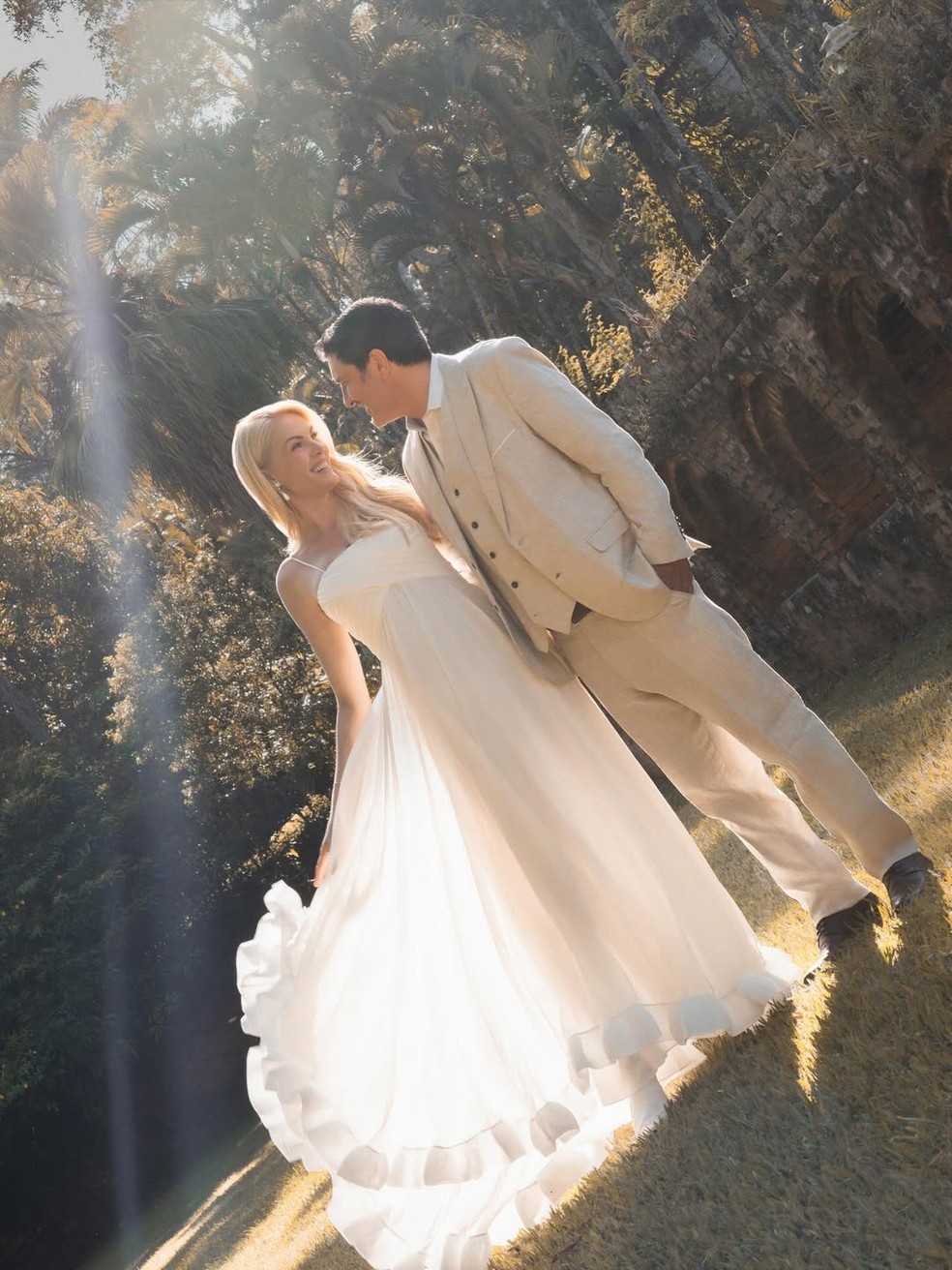 Ana Hickmann e Edu Guedes — Foto: Nilson Versatti
