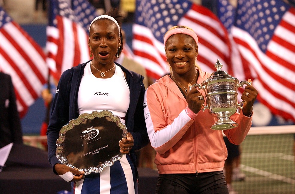 Venus e Serena Williams - US Open Tennis Championships women's finals 2002 — Foto: Getty Images