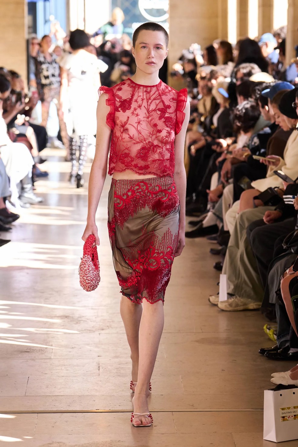 Shutting Qiu, verão 26 — Foto: Launchmetrics Spotlight