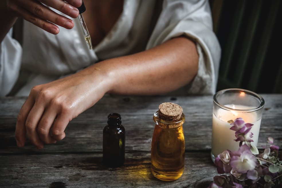 Aromaterapia: saiba como usar óleos essenciais para ter bem-estar, Wellness